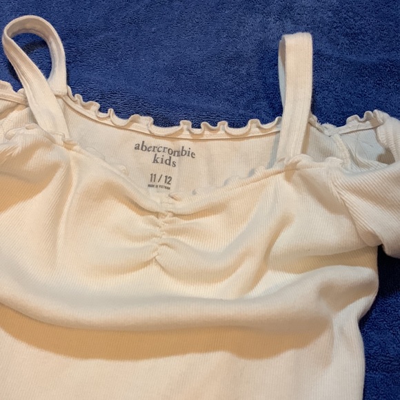 cute top - Picture 3 of 3